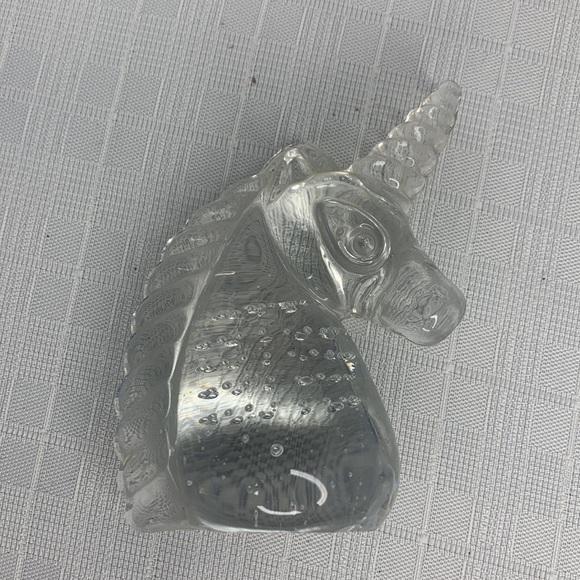 T GLASS UNICORN Heavy Duty Paper Weight W/ Controlled Bubbles - Picture 7 of 7